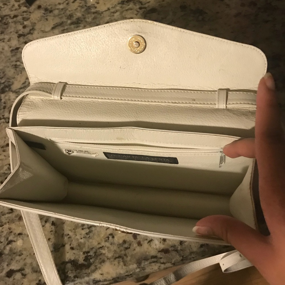 Oscar de la Renta White shoulder Bag - Picture 7 of 8
